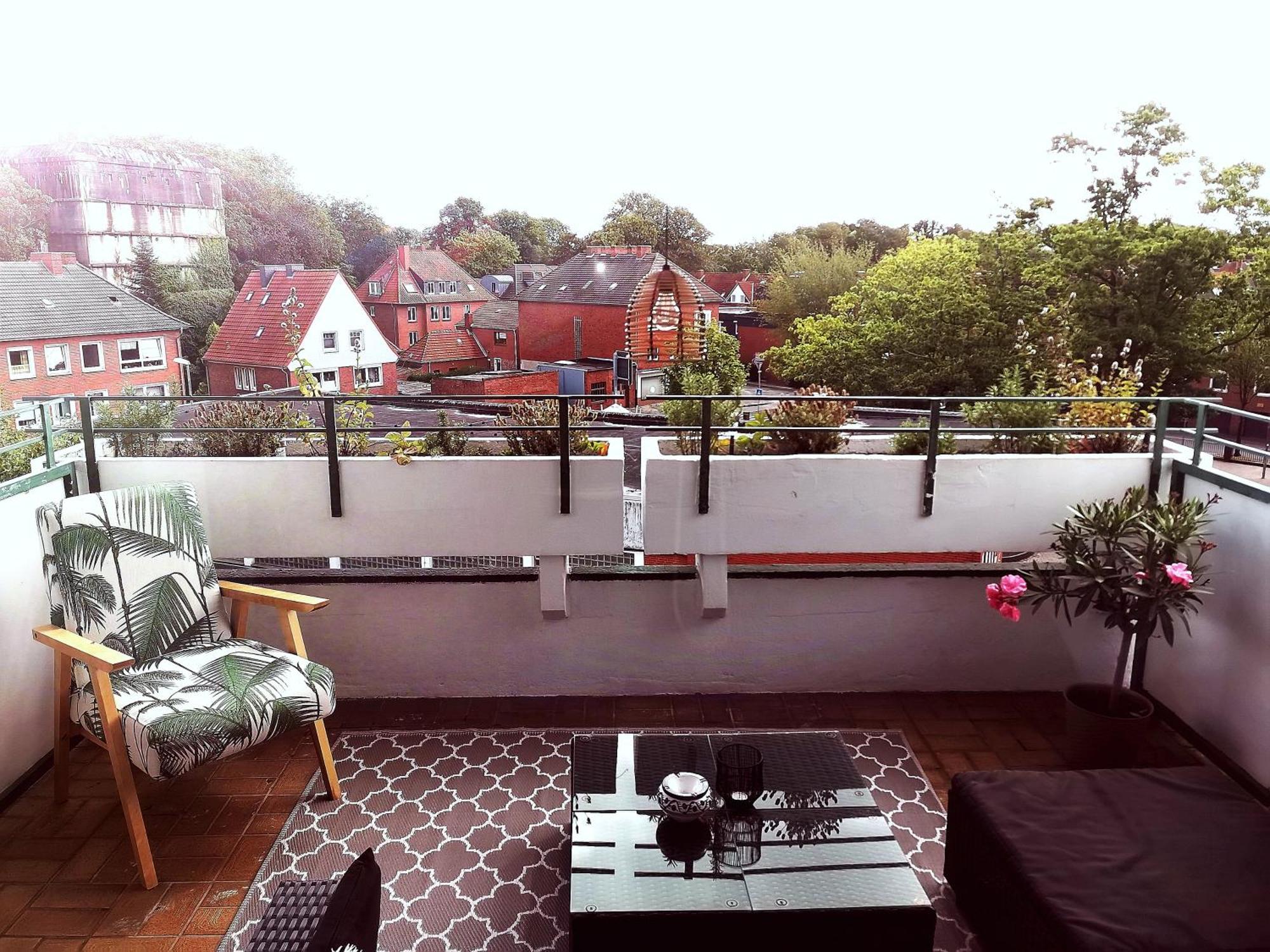 Up Wulkje21 Neu Renovierte Wohnung Mit Pkw Stellplatz เอมเดน ภายนอก รูปภาพ